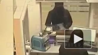 Суд заключил под стражу обвиняемого в ограблении банка на 2,5 млн рублей на Индустриальном проспекте