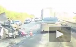 Появилось видео с места ДТП в Липецкой области, где погибли 3 сотрудника ФСИН