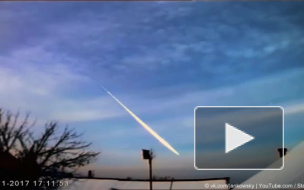 Свердловчанин снял на видео падение метеора