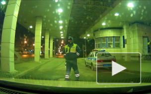 Вступили в силу поправки в ПДД, касающиеся электронного ОСАГО