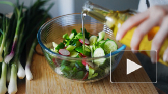 Роскачество сравнило пользу оливкового и подсолнечного масла