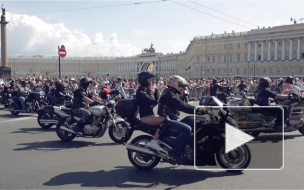 В Мотопараде фестиваля Harley-Davidson участвовало более 3 тыс. байкеров