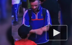  Малыш из Португалии поддержал плачущего французского фаната