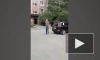 Петербуржец разгуливал с пистолетом во дворе дома на проспекте Авиаконструкторов 