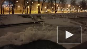 Дудергофский канал вновь заволокло мыльными облаками