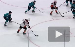 Гол и передача Волкова помогли "Анахайму" обыграть "Сан-Хосе" в матче НХЛ