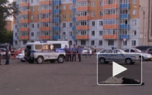 Охранники двух московских фирм устроили перестрелку среди бела дня, ранены три человека