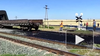 В Самарской области грузовик столкнулся с поездом