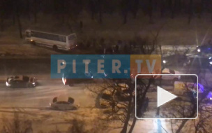 На Таллинском шоссе произошло ДТП с участием автобуса и нескольких легковушек