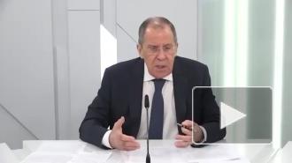 Глава МИД КНР подверг критике США в разговоре с Лавровым