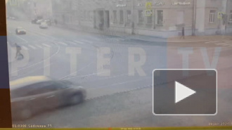 Момент ДТП на перекрестке Лермонтовского и Садовой попал на видео