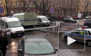  В Приморском районе задержаны четверо мужчин, угрожавших петербуржцу "розочкой"