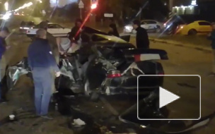 В Иваново "гонщик" протаранил два припаркованных грузовика