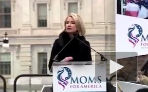 Член Конгресса США заявила о "правоте Гитлера"