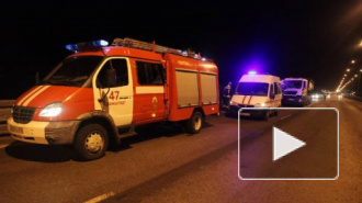 Один человек погиб 8 ранены в ночном ДТП с грузовиком и микроавтобусом на дамбе в Петербурге