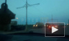 Видео: по Троицкому мосту военная техника везет понтоны для праздника "Алые паруса"