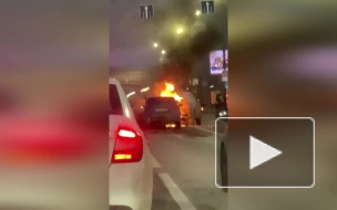 На Московском проспекте во время ДТП вспыхнули иномарки