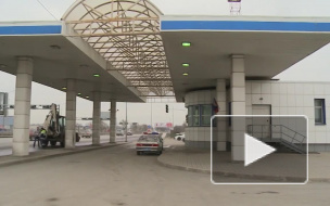  В Петродворцовом районе грузовой микроавтобус врезался в бетонный забор, водитель погиб