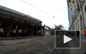 Ночью в Москве ударно уничтожали самострой