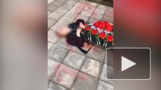 Издевательства подростка над мемориалом Великой Отечественной попали на видео