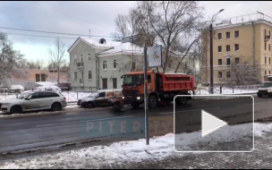 Комблаг рассказал про соляные проценты на дорогах Петербурга
