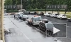 Видео: на Бассейной улице в результате ДТП перевернулись "Жигули"