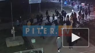 Неизвестный угнал у таксиста машину в Мурино