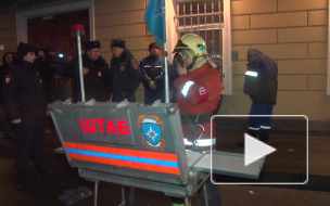 Очевидцы рассказали о серьезных разрушениях после пожара на Рентгена