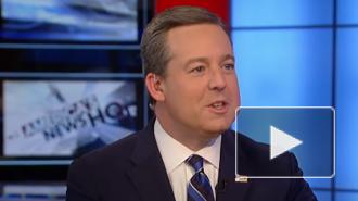 Телеведущего уволили после жалоб на сексуальные домогательства