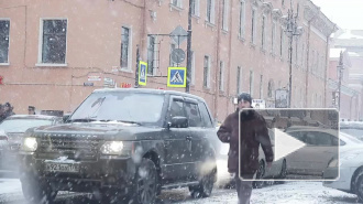 В Петербурге ожидается сильный снег, МЧС просит водителей быть осторожнее