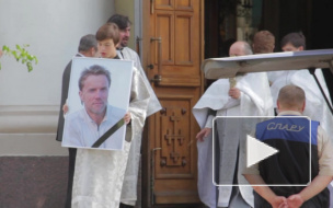 С церемонии прощания с актером Осиповым выгнали журналистов