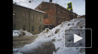 Жители Центрального района совершили восхождение на самый большой сугроб