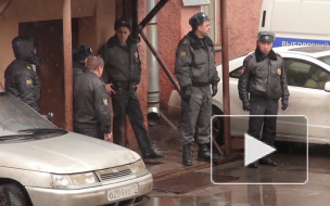 В Петербурге усилена охрана салонов сотовой связи, обменников, ювелирных магазинов