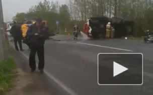 Пожарная машина и трактор жестко столкнулись на Вознесенском шоссе