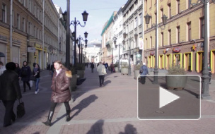 Петербурженка, которая пыталась сбежать из магазина с шубой за 153 тыс рублей, оказалась рецидивисткой