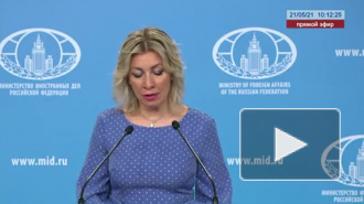 Захарова: Запад потакает вандализму в отношении памятников героям войны на Украине