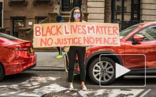 Анджела Дэвис считает, что в США начинается революция