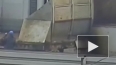 Мужчину сбил поезд на станции Томилино: страшное видео