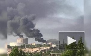 СМИ: в Иране начался пожар на объекте нефтехимической компании