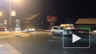 Опубликовано видео тройного ДТП с участием маршрутного такси