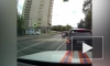 Скорая сбила школьницу на пешеходном переходе в Москве и попала на видео