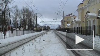 В Петербурге электричка, следовавшая в Белоостров, сбила девушку