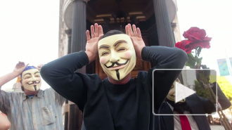 Полиция арестовала 25 участников хакерской группы Anonymous