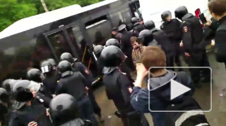 Суд оштрафовал четырех участников митинга на Марсовом поле