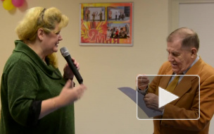 В Петербурге пожилых обучают компьютерной грамотности