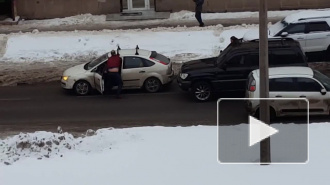 Драка водителей на Варшавской попала на видео 