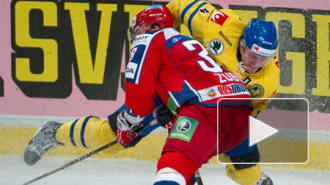  Сборная России по хоккею разгромила Швецию и стала первой в группе 