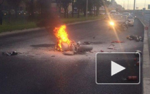 В тройном ДТП на Выборгской набережной мотоциклисту оторвало голову вместе со шлемом