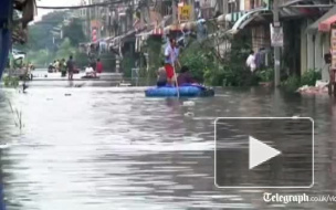 Бангкок ушел под воду, затоплен Королевский дворец