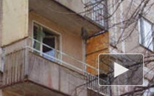 Петербуржец пытался расчленить на балконе тело возлюбленной